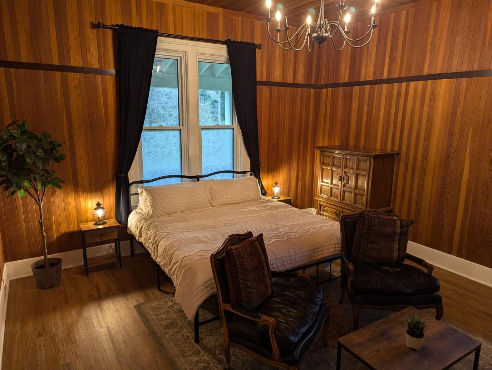 Woodside Farm Country Inn Sooke Exteriér fotografie