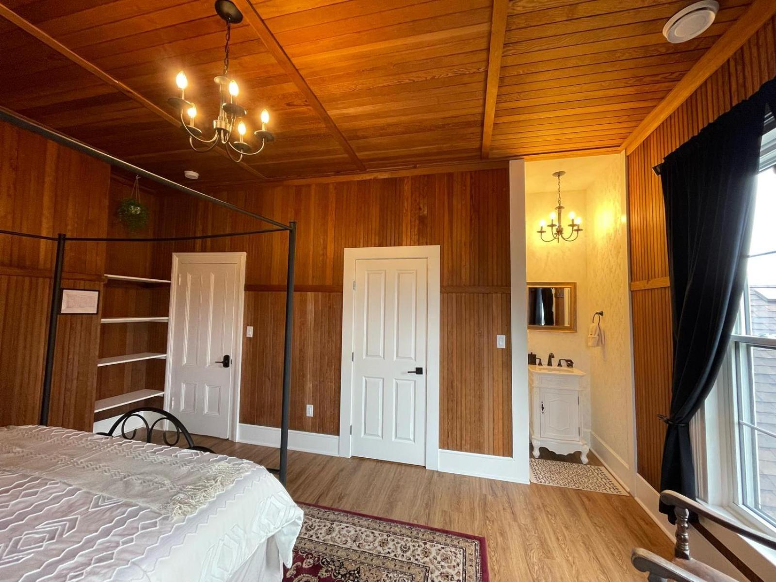 Woodside Farm Country Inn Sooke Exteriér fotografie